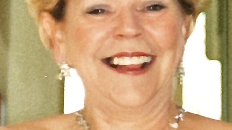 Sandra Lauretta Ferrara