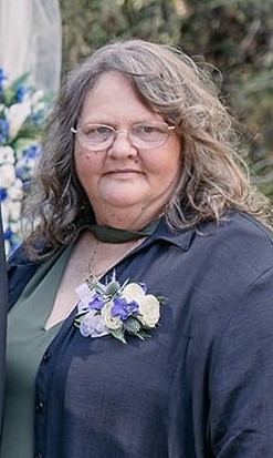Stacey R Arnold