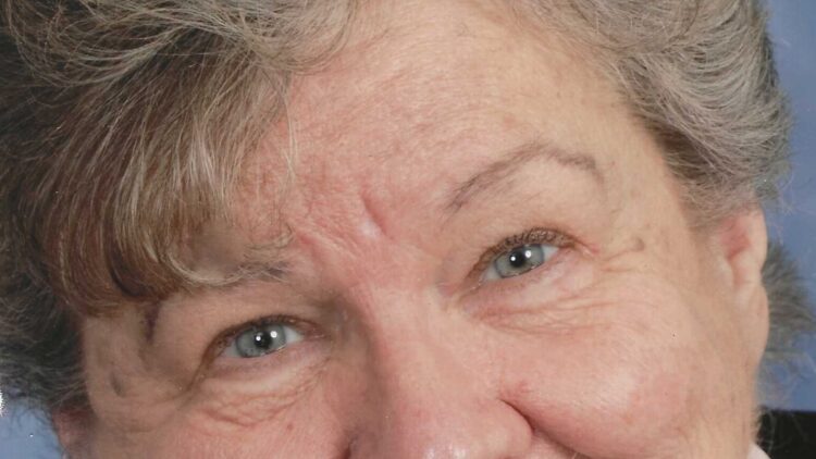 Diane M Boles