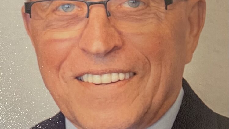 David L Hein