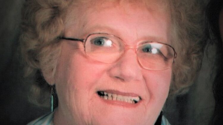 Patricia A Janowski