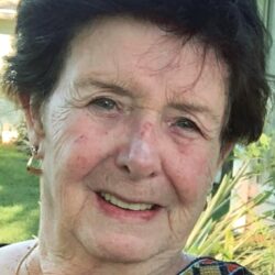 Pearl M Kahl