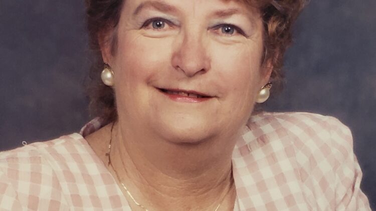 Joyce L Luster