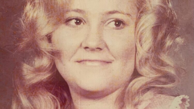 Valerie J Lyons