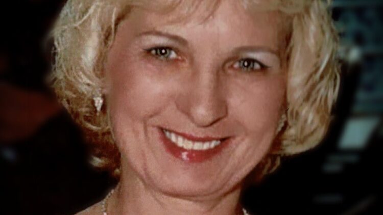 Bonnie L Neidert