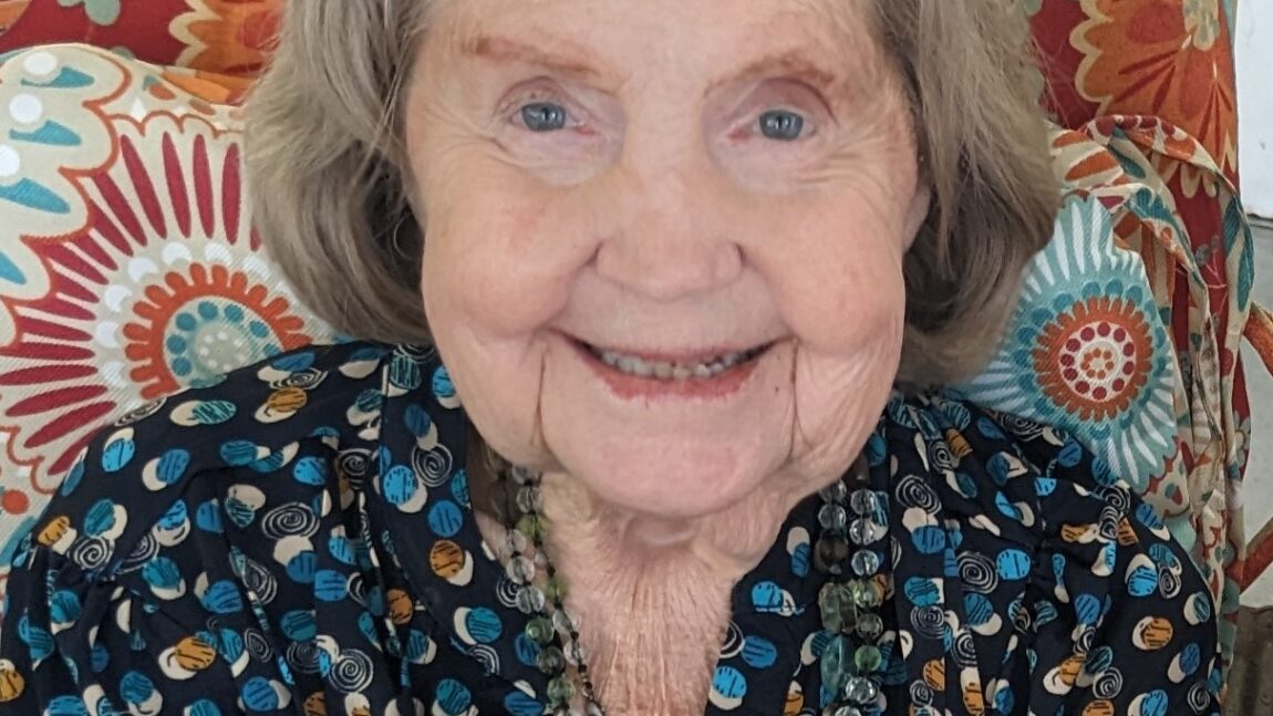 Betty L Olmen