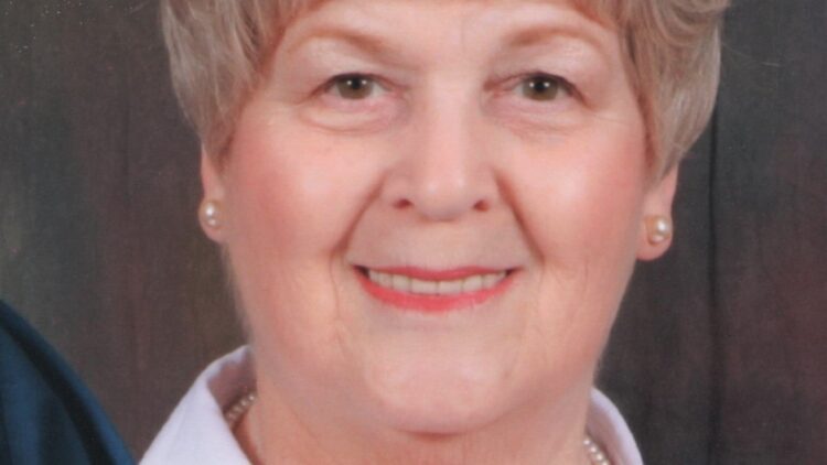 Evelyn D Rogers