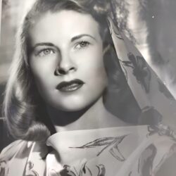 Mary L Thompson