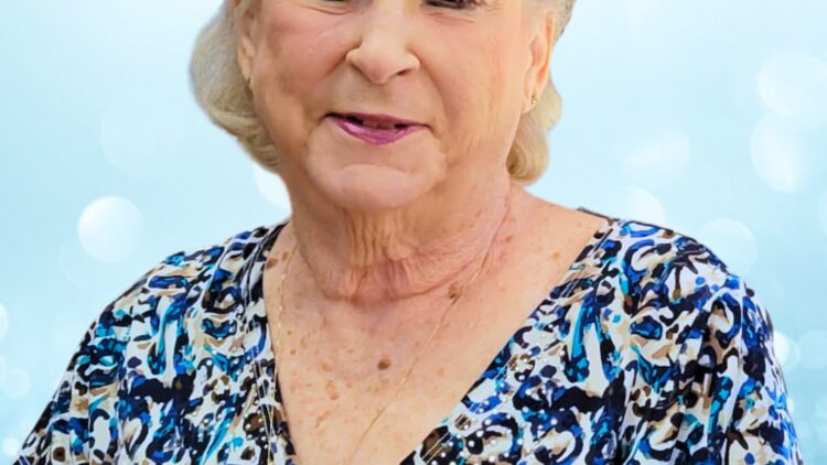 Anna Noahlette Strait