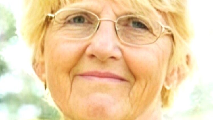 Dottie Lou Roberts